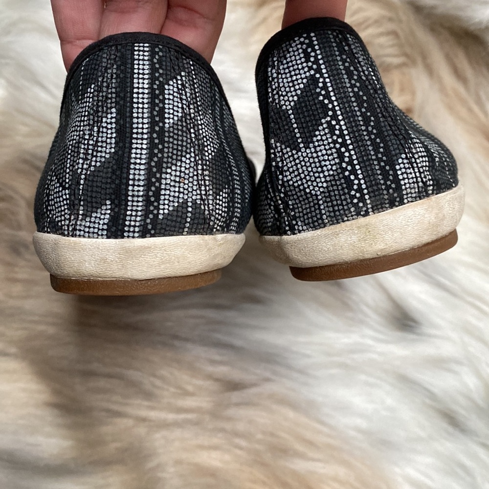 Sanuk slip-on sneaker flats size 8 - Picture 5 of 7